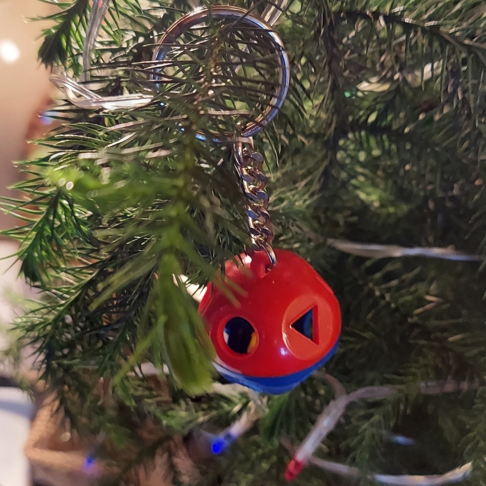 ❤️ Vintage Tupperware Keychain